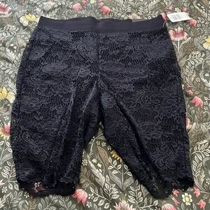 Lace black bike shorts